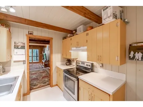 31636 Lewis Place Philomath OR 97370