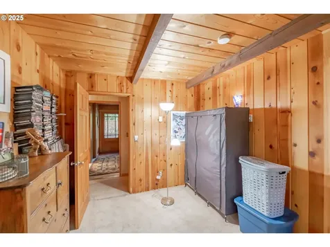 31636 Lewis Place Philomath OR 97370