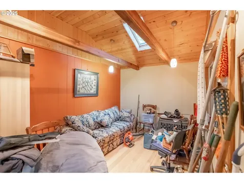 31636 Lewis Place Philomath OR 97370