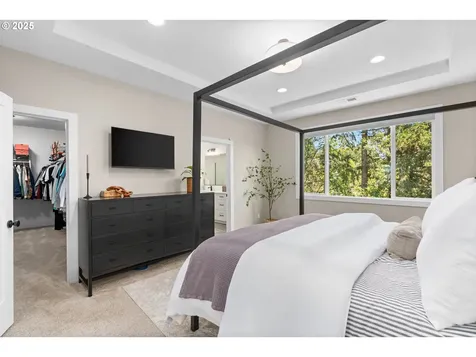 1738 NW Larkin Terrace Portland OR 97229
