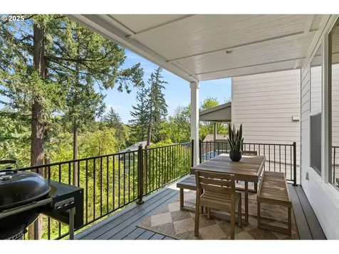 1738 NW Larkin Terrace Portland OR 97229