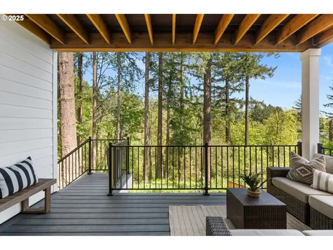 1738 NW Larkin Terrace Portland OR 97229