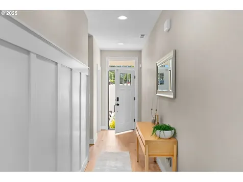 1738 NW Larkin Terrace Portland OR 97229