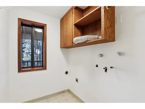 1025 K Street Washougal WA 98671