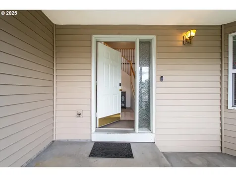 11716 NE 42nd Court Vancouver WA 98686