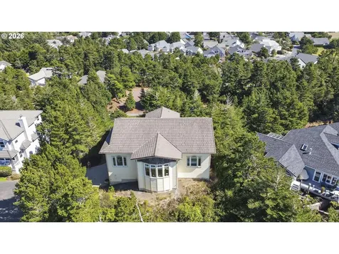 84 Sailors Ravine Court Florence OR 97439