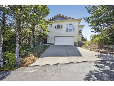84 Sailors Ravine Court Florence OR 97439
