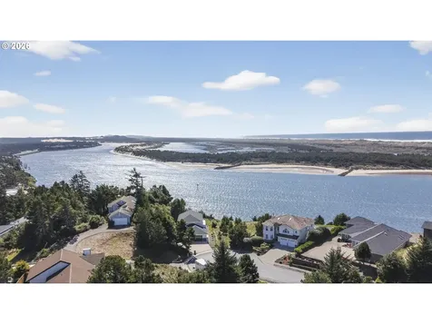 84 Sailors Ravine Court Florence OR 97439