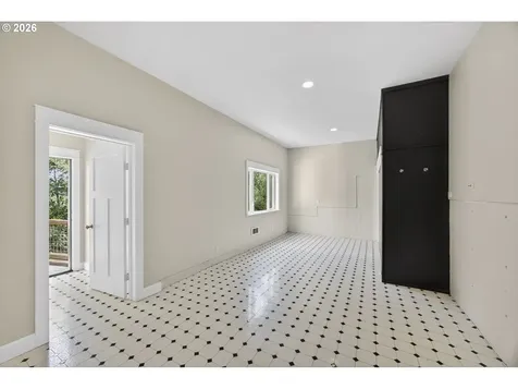84 Sailors Ravine Court Florence OR 97439