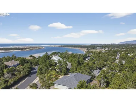 84 Sailors Ravine Court Florence OR 97439
