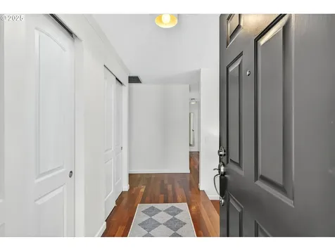 11514 SW 45th Avenue Portland OR 97219