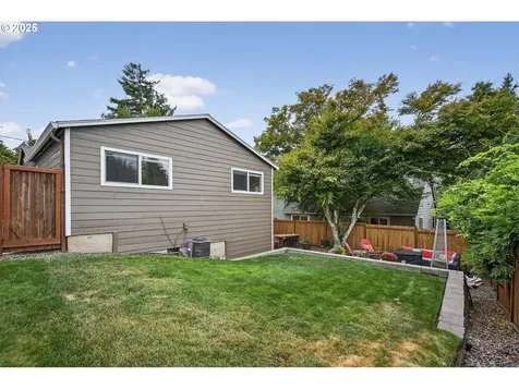 11514 SW 45th Avenue Portland OR 97219