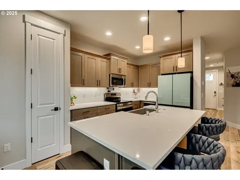 13311 NE 84th Street Vancouver WA 98682