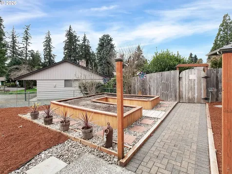 16551 SW 10th Street Sherwood OR 97140