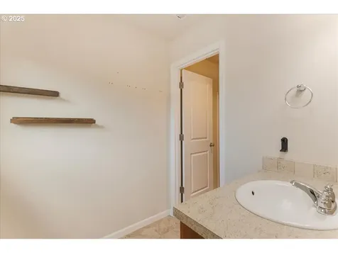 315 NE 52nd Street Vancouver WA 98663