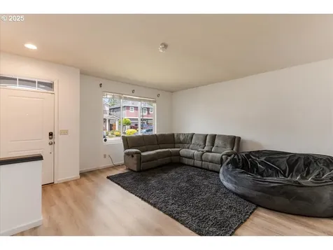 315 NE 52nd Street Vancouver WA 98663