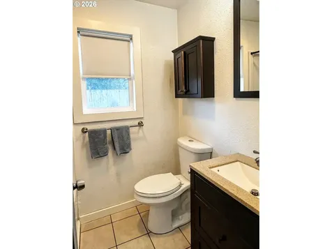 11818 NE Holladay Street Portland OR 97220