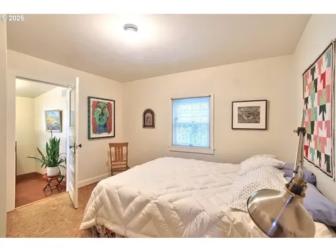 1704 SE Harold Street Portland OR 97202