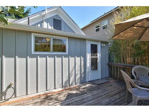 1704 SE Harold Street Portland OR 97202