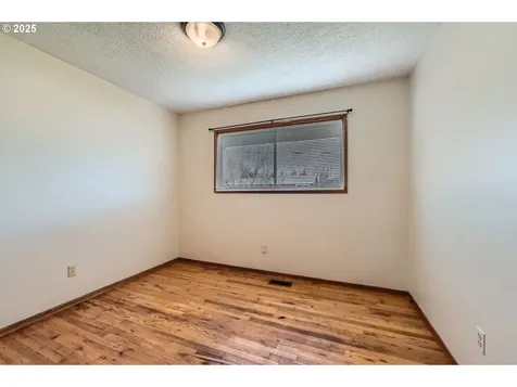 15820 SE Tibbetts Street Portland OR 97236