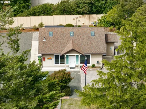91525 Spaw Lane Coos Bay OR 97420