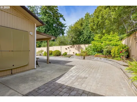 91525 Spaw Lane Coos Bay OR 97420