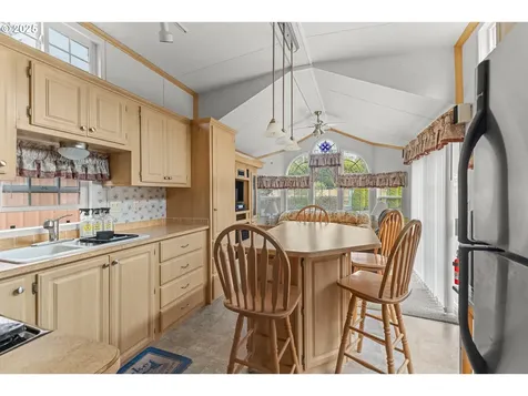 91525 Spaw Lane Coos Bay OR 97420