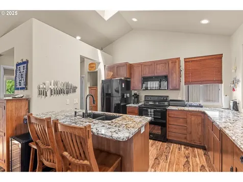 91525 Spaw Lane Coos Bay OR 97420