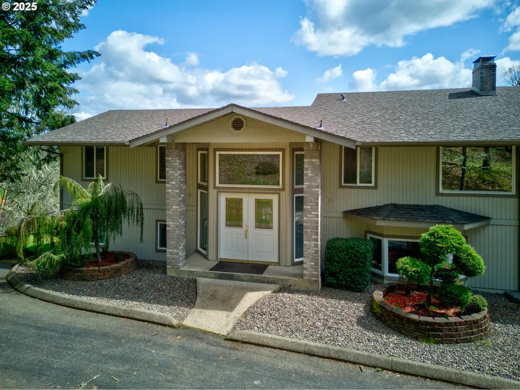 158 Woodberry Lane Roseburg OR 97471