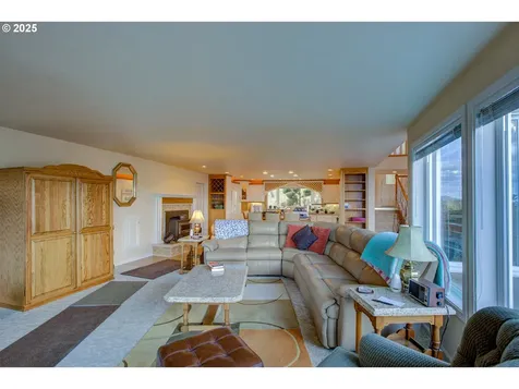 158 Woodberry Lane Roseburg OR 97471