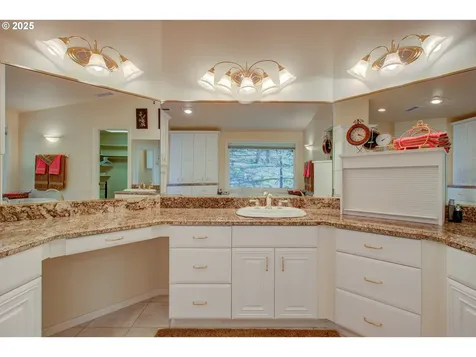 158 Woodberry Lane Roseburg OR 97471