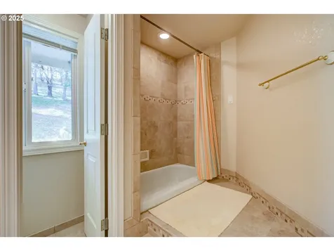 158 Woodberry Lane Roseburg OR 97471