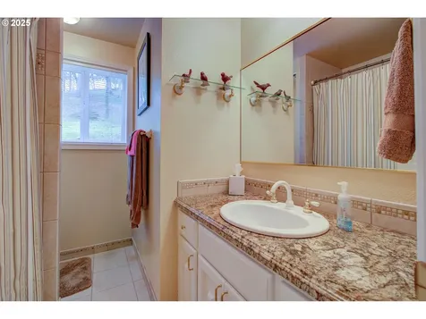 158 Woodberry Lane Roseburg OR 97471