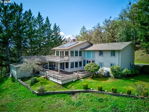 158 Woodberry Lane Roseburg OR 97471
