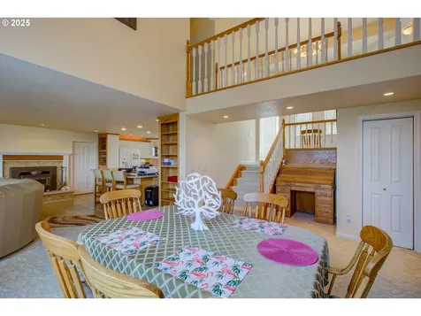 158 Woodberry Lane Roseburg OR 97471