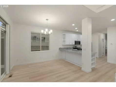 18568 SW Muirfield Street Beaverton OR 97003