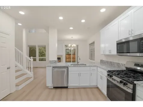 18568 SW Muirfield Street Beaverton OR 97003