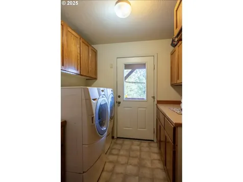 62482 Canyon Creek Lane Canyon City OR 97820