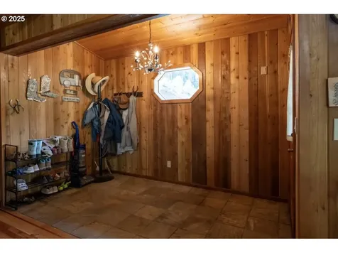 62482 Canyon Creek Lane Canyon City OR 97820