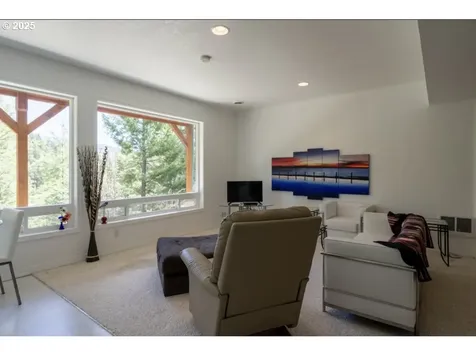62482 Canyon Creek Lane Canyon City OR 97820