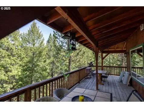 62482 Canyon Creek Lane Canyon City OR 97820