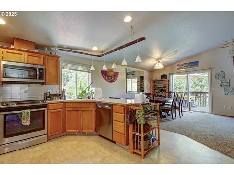 210 SE 11th Circle Battle Ground WA 98604