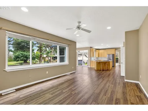 101 W Johanna Court Newberg OR 97132