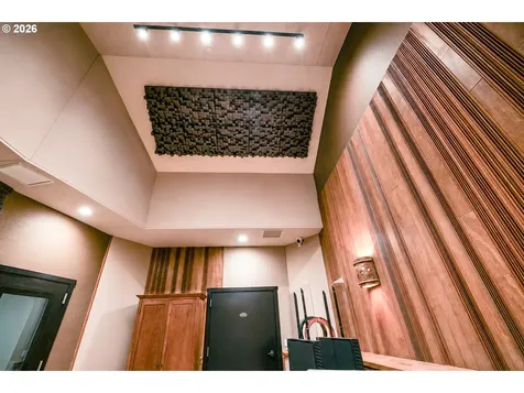 108 E 35th Street Vancouver WA 98663
