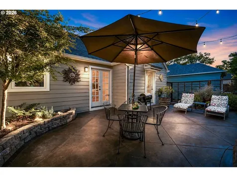 108 E 35th Street Vancouver WA 98663