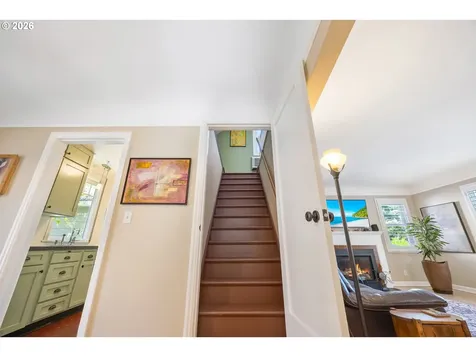 108 E 35th Street Vancouver WA 98663