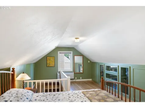 108 E 35th Street Vancouver WA 98663