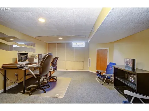 108 E 35th Street Vancouver WA 98663