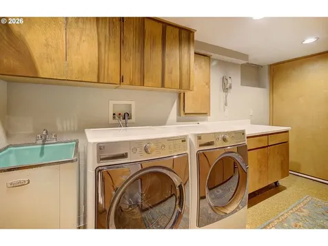 108 E 35th Street Vancouver WA 98663