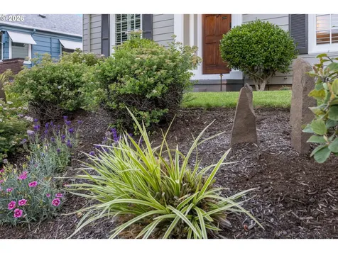 108 E 35th Street Vancouver WA 98663